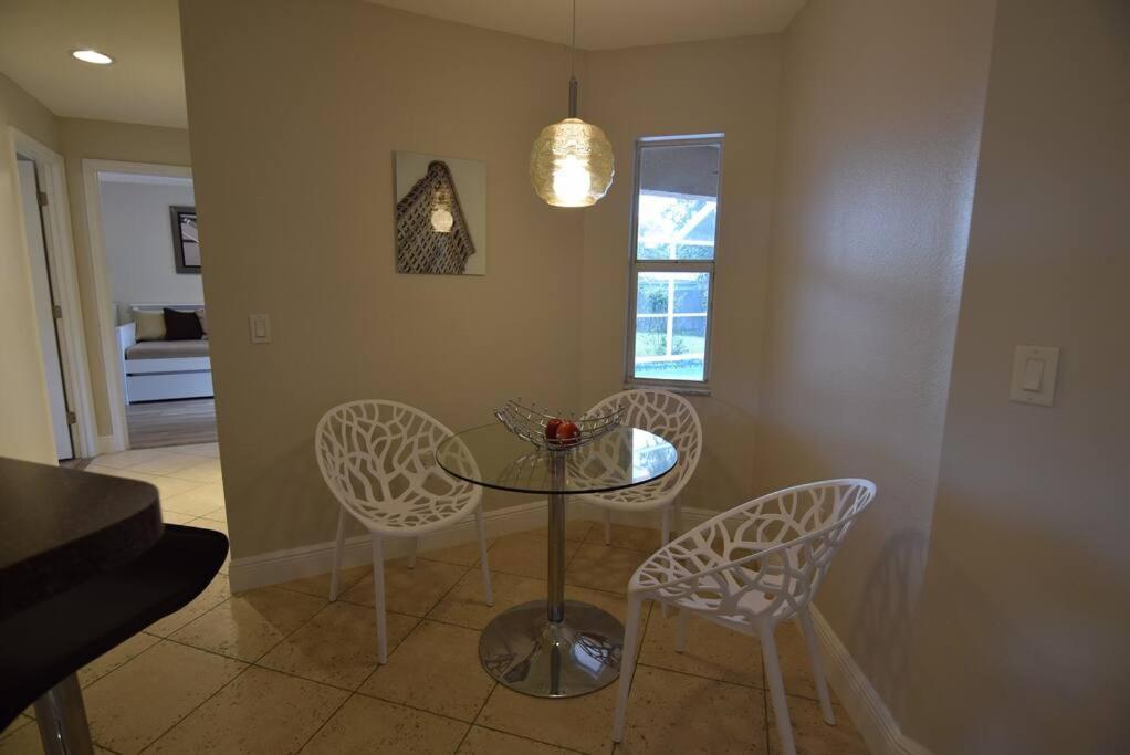 Bernice 3Bd2Bth With Heated Pool Near Siesta Key! Sarasota Exterior photo